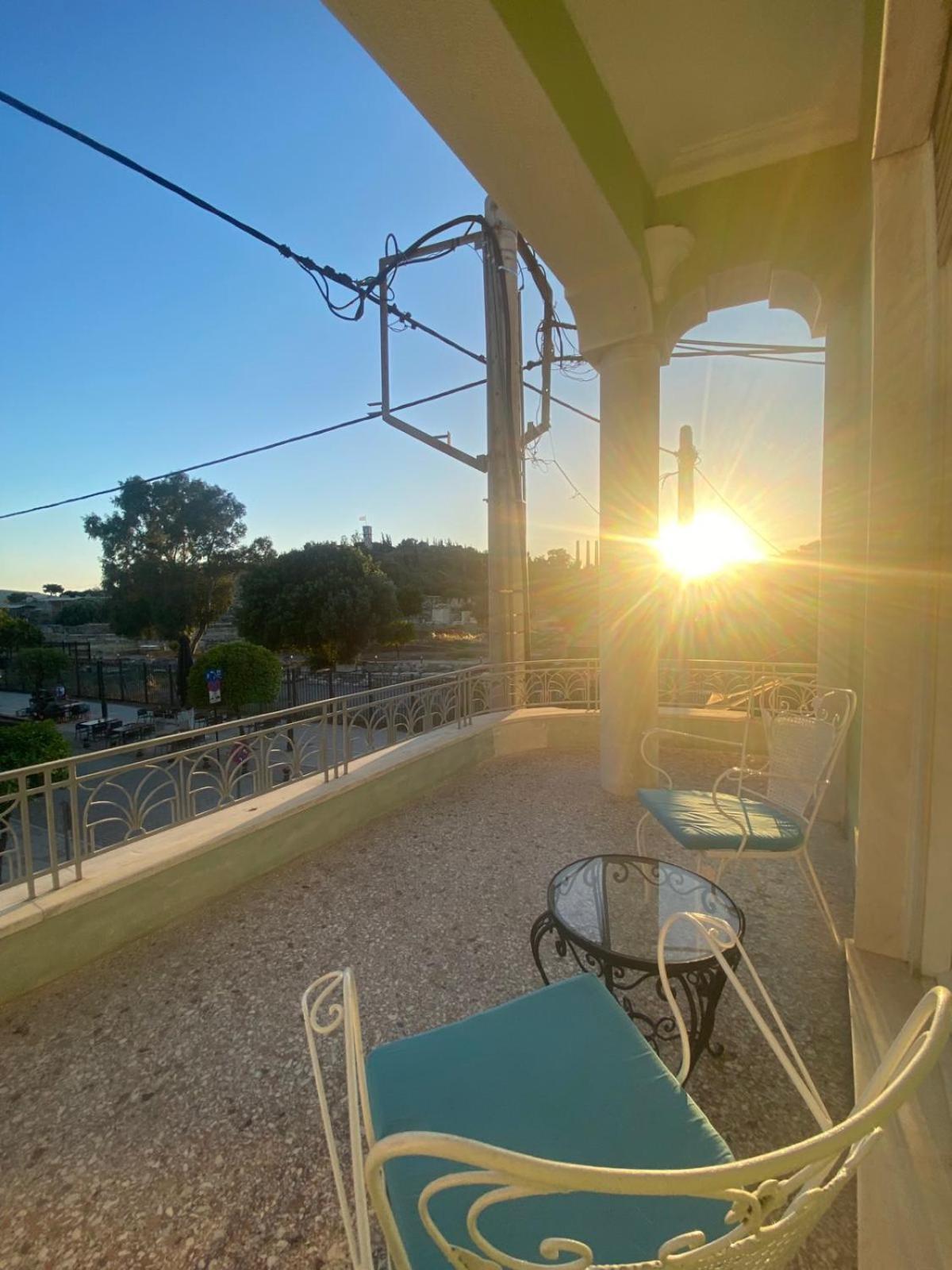 Iris Baroque Apartment Ελευσίνα Εξωτερικό φωτογραφία