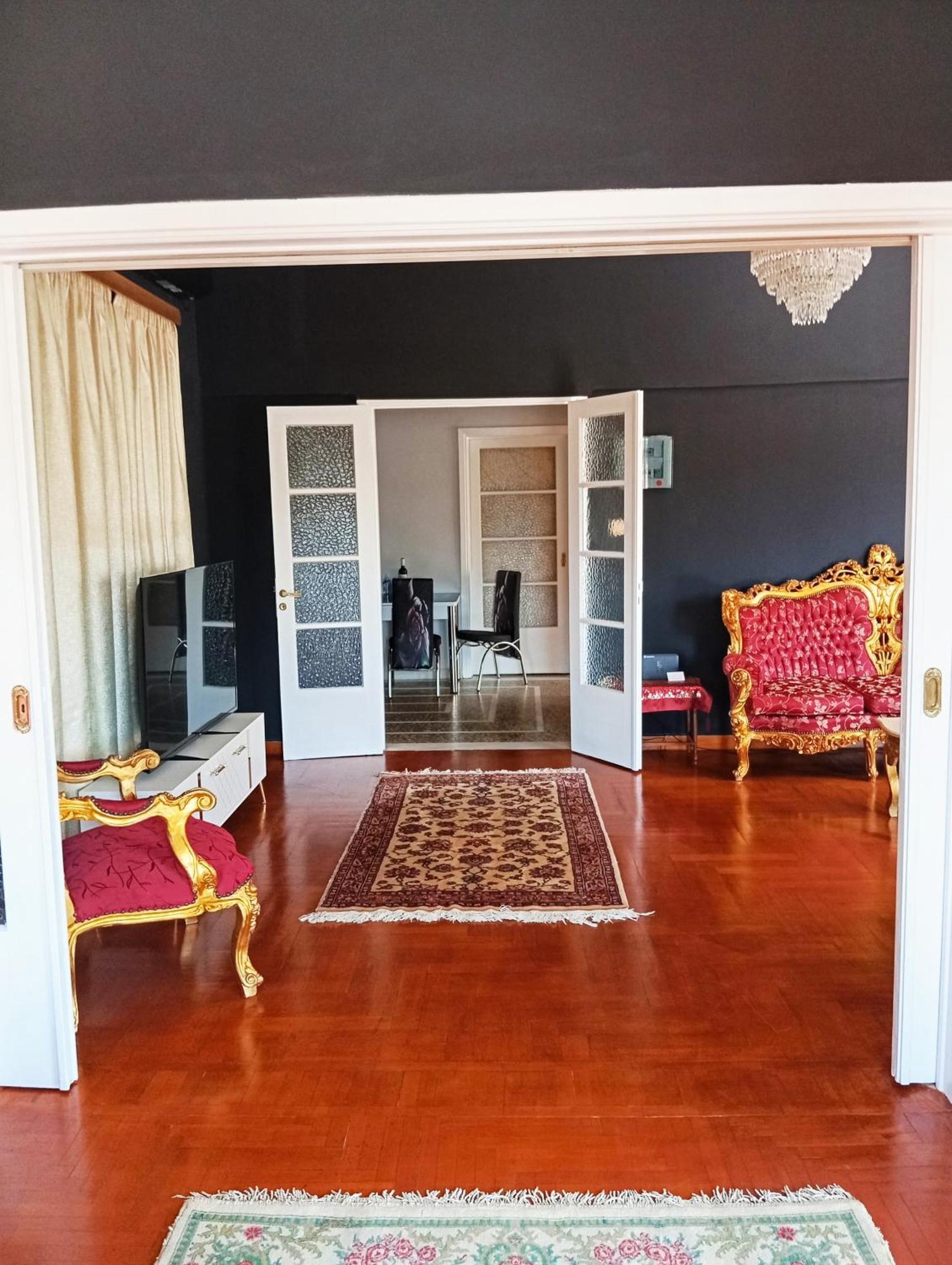 Iris Baroque Apartment Ελευσίνα Εξωτερικό φωτογραφία