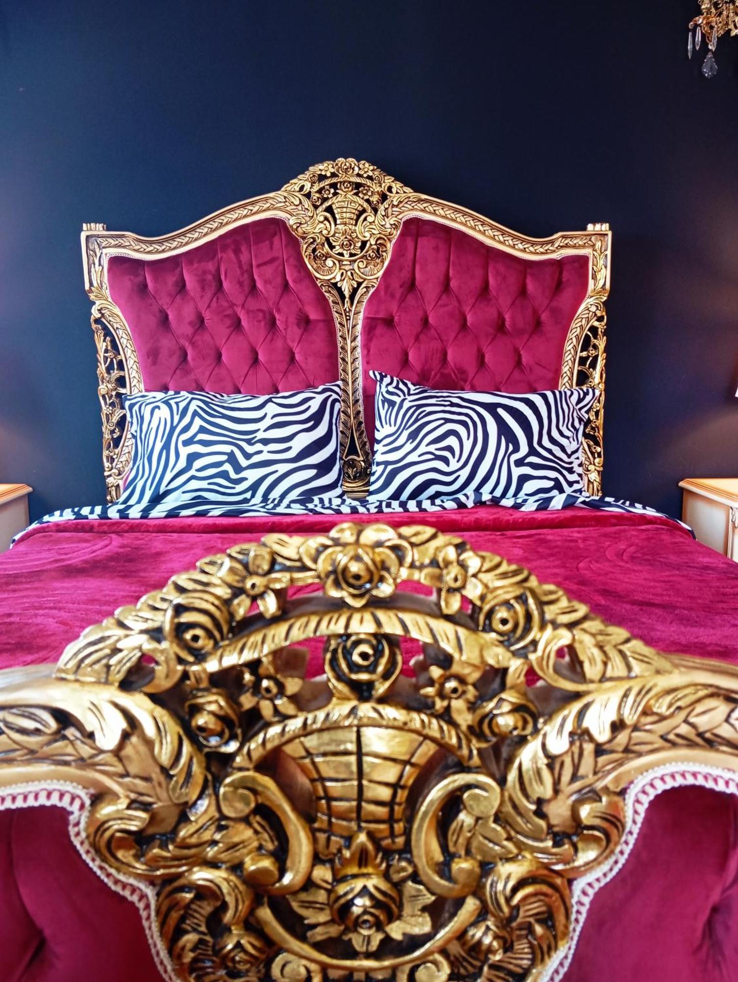 Iris Baroque Apartment Ελευσίνα Εξωτερικό φωτογραφία